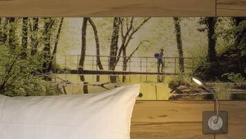 Standard Double Room, 1 Double Bed | Blackout drapes, soundproofing, WiFi (free), alarm clocks