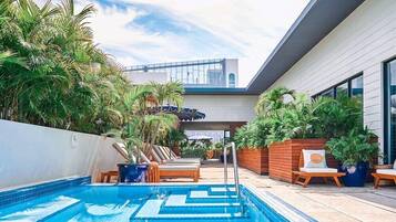 Alberca al aire libre