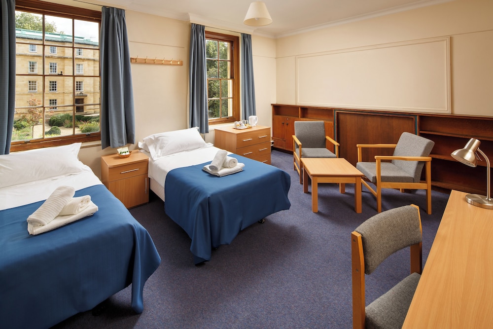 Christ's College Cambridge by null