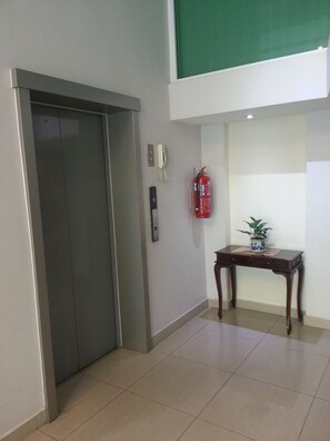 Lobby - Maxim Hotel (Kota Kinabalu)