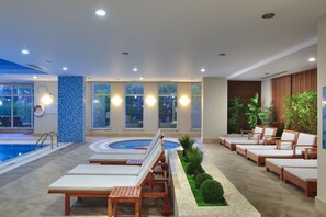 2 indoor pools, 2 outdoor pools, pool umbrellas, sun loungers - Sunis Evren Beach Resort Hotel & Spa  - All inclusive (Manavgat)