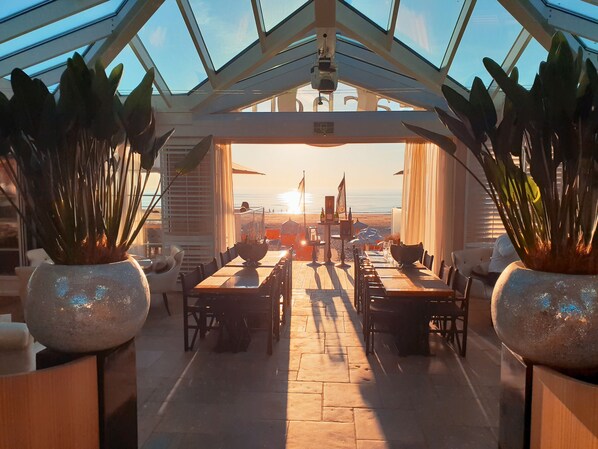 Beach nearby, beach cabanas, sun-loungers, beach umbrellas