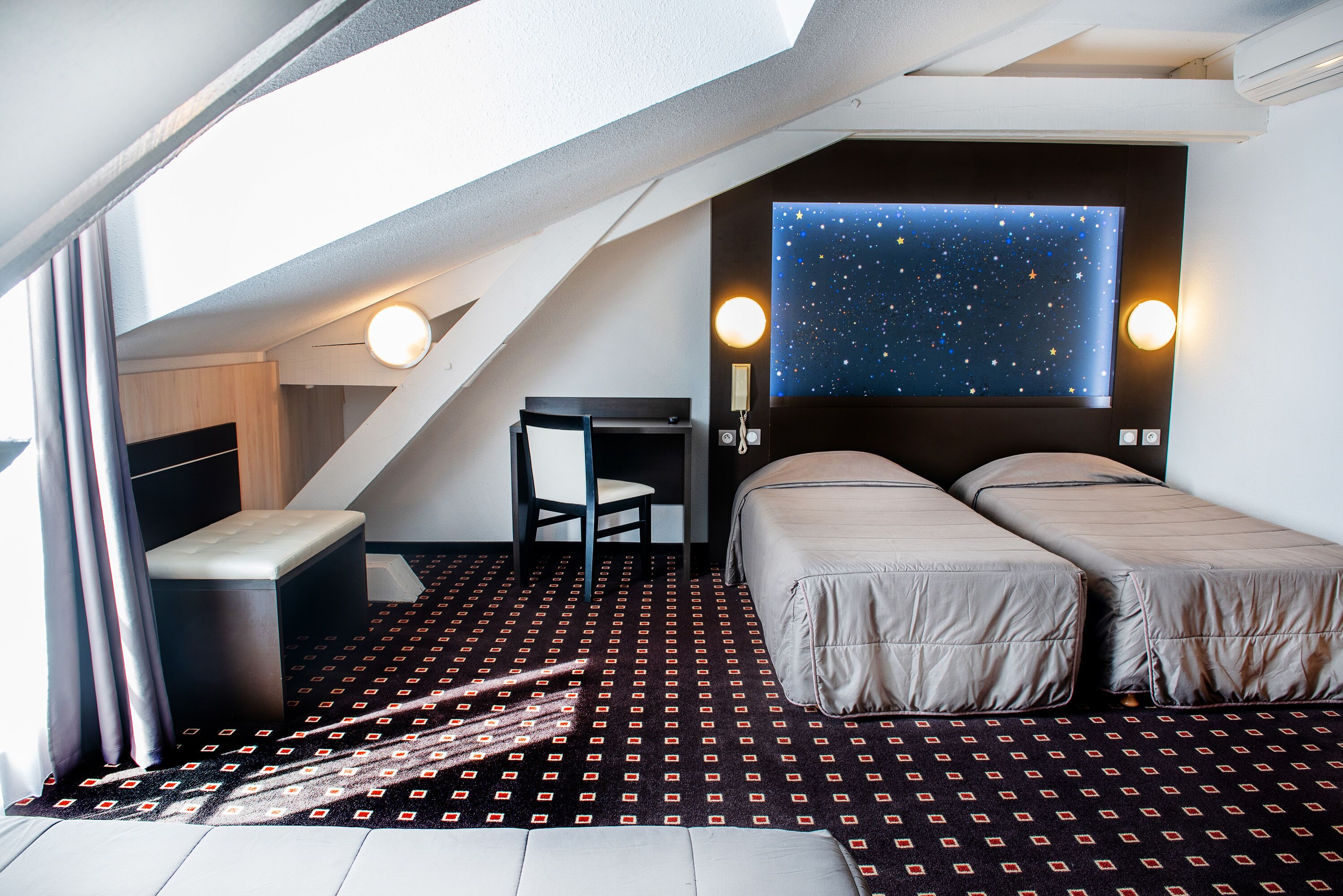 in-room safe, desk, free wifi, bed sheets