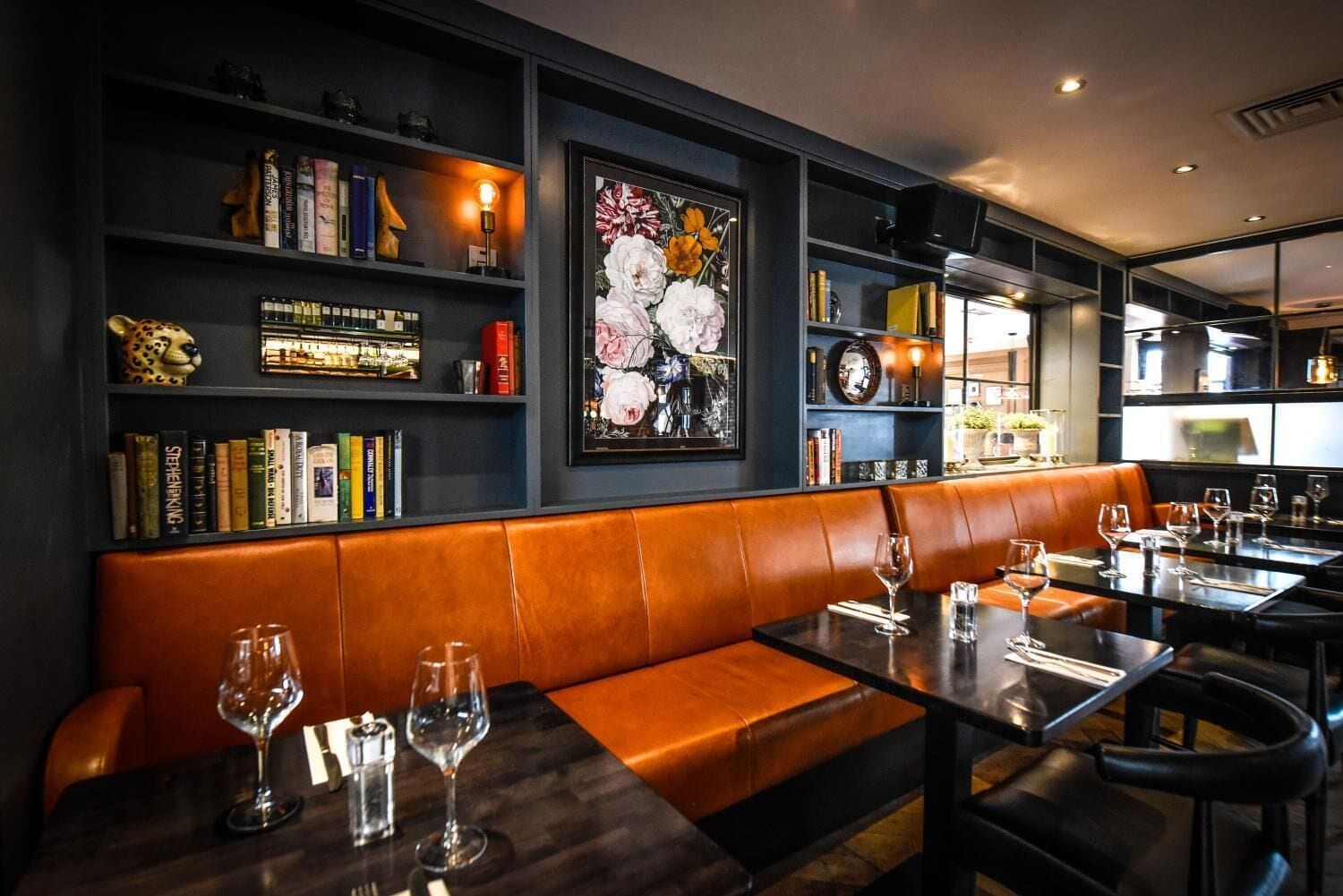 breakfast, lunch, dinner served; local cuisine