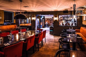 Café da manhã, almoço e jantar