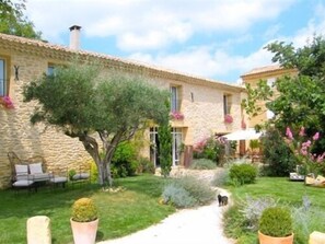 Exterior - La Maison de Léonie (Collias)