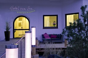 Exterior - Hotel Zum See Garni (Dießen am Ammersee)