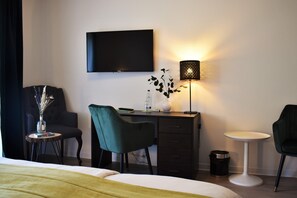 Comfort Double Room | Room amenity - Hotel Zum See Garni (Dießen am Ammersee)