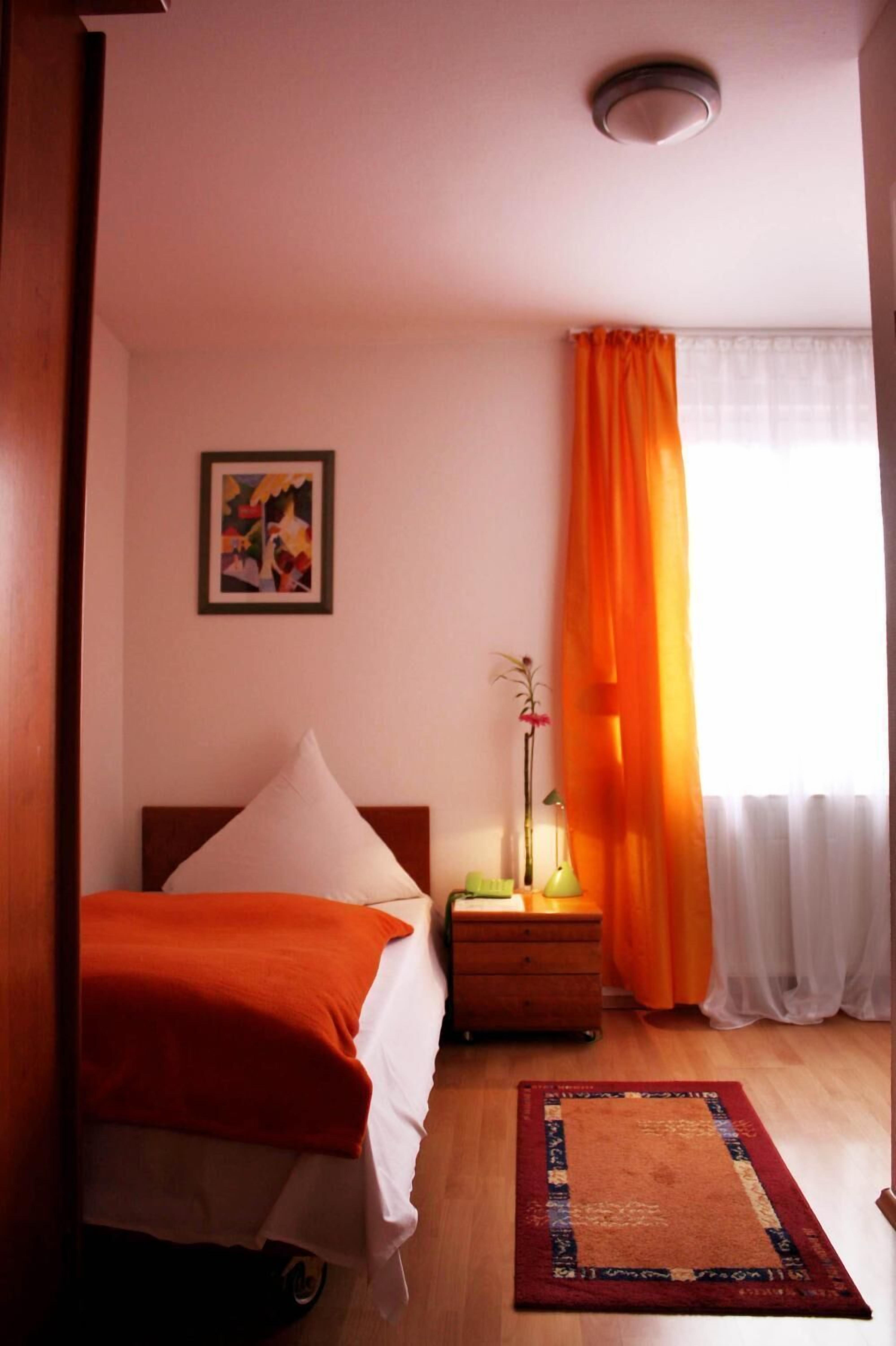 1 bedroom, soundproofing, iron/ironing board, free wifi