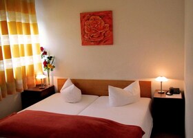 Herbergi með tvíbreiðu rúmi | Hljóðeinangrun, straujárn/strauborð, ókeypis þráðlaus nettenging, rúmföt