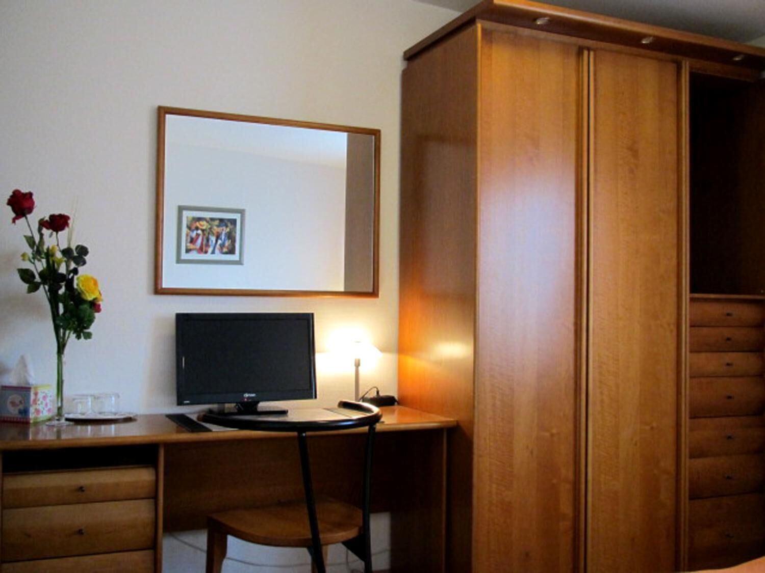 1 bedroom, soundproofing, iron/ironing board, free wifi