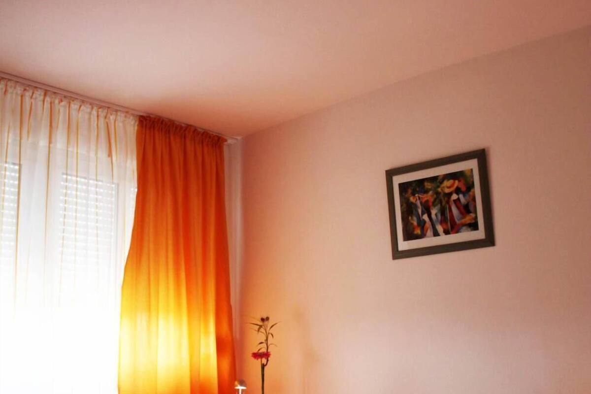 1 bedroom, soundproofing, iron/ironing board, free wifi