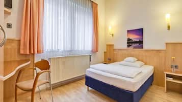 Free WiFi, bed sheets