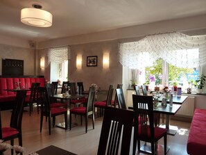 Restaurant - Kyffhaeuserhotel Goldene Aue (Wallhausen)
