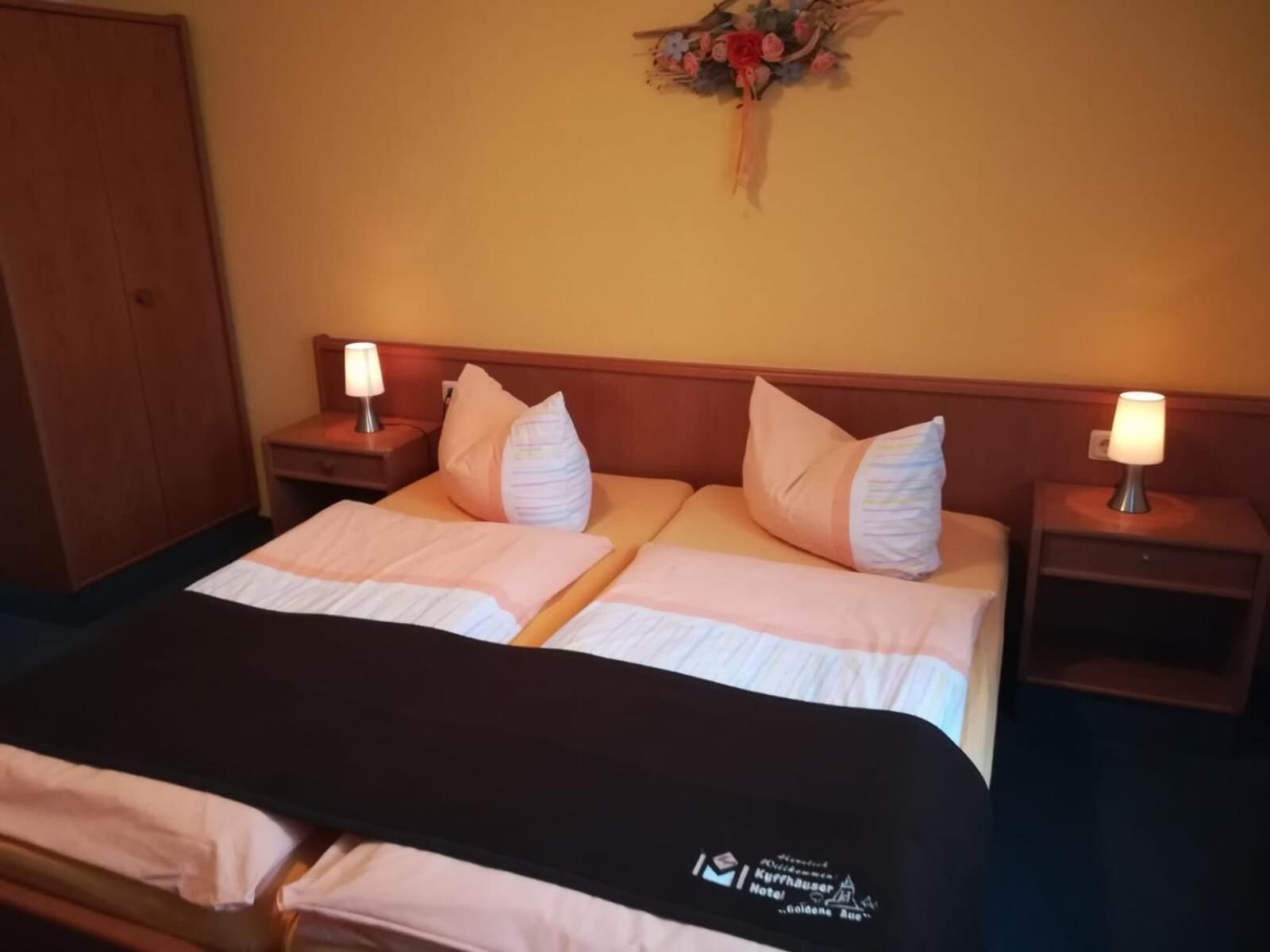 Minibar, cribs/infant beds, rollaway beds, free WiFi