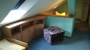 Minibar, Babybetten, Zustellbetten, kostenloses WLAN