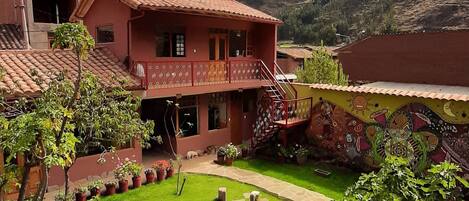 Fachada del alojamiento