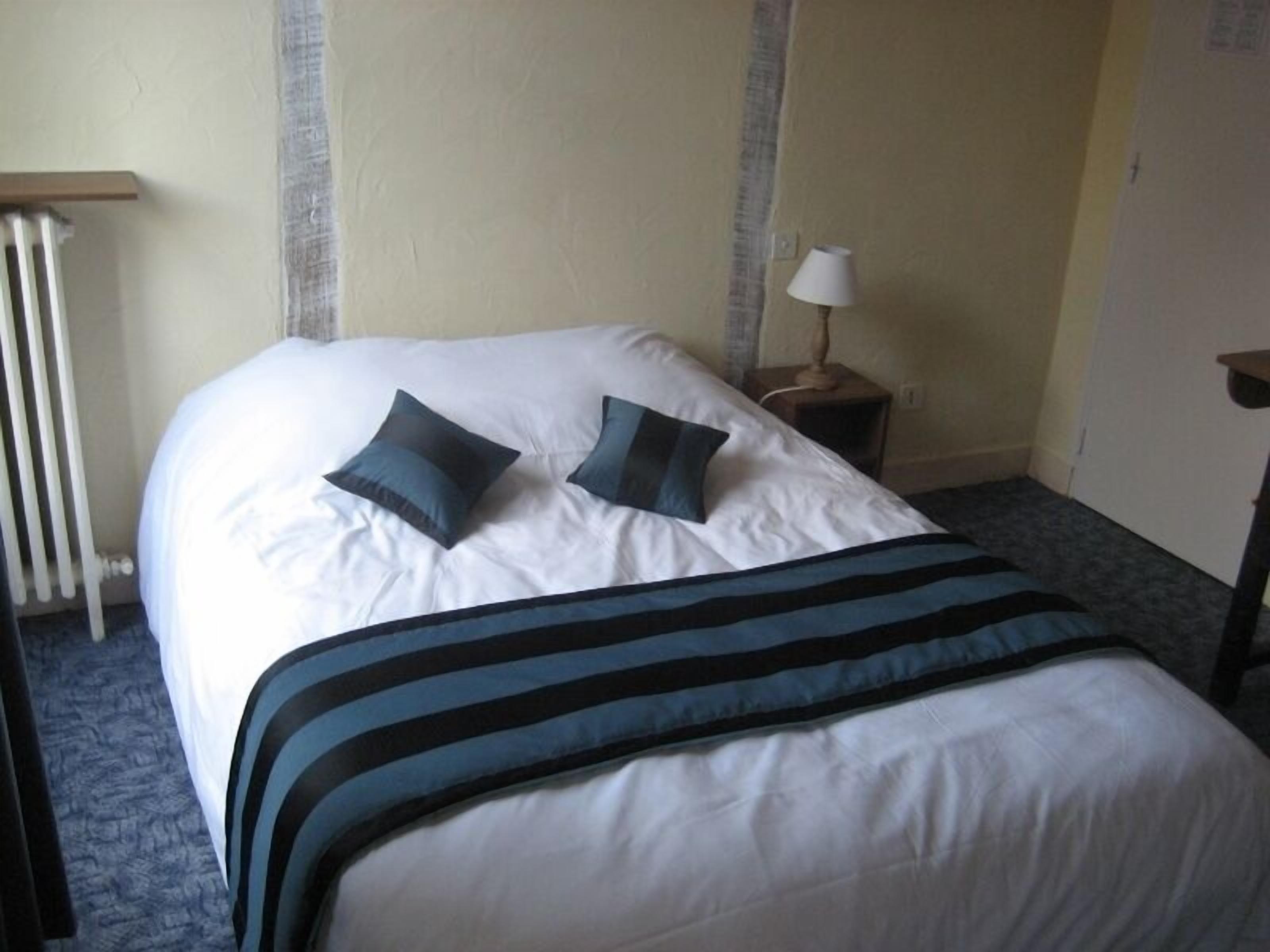 blackout curtains, soundproofing, rollaway beds, free wifi