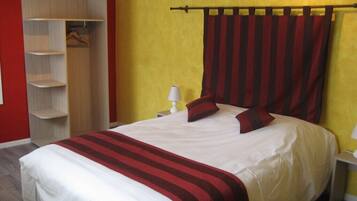 Superior-Doppelzimmer | Verdunkelungsvorhänge, schallisolierte Zimmer, Zustellbetten