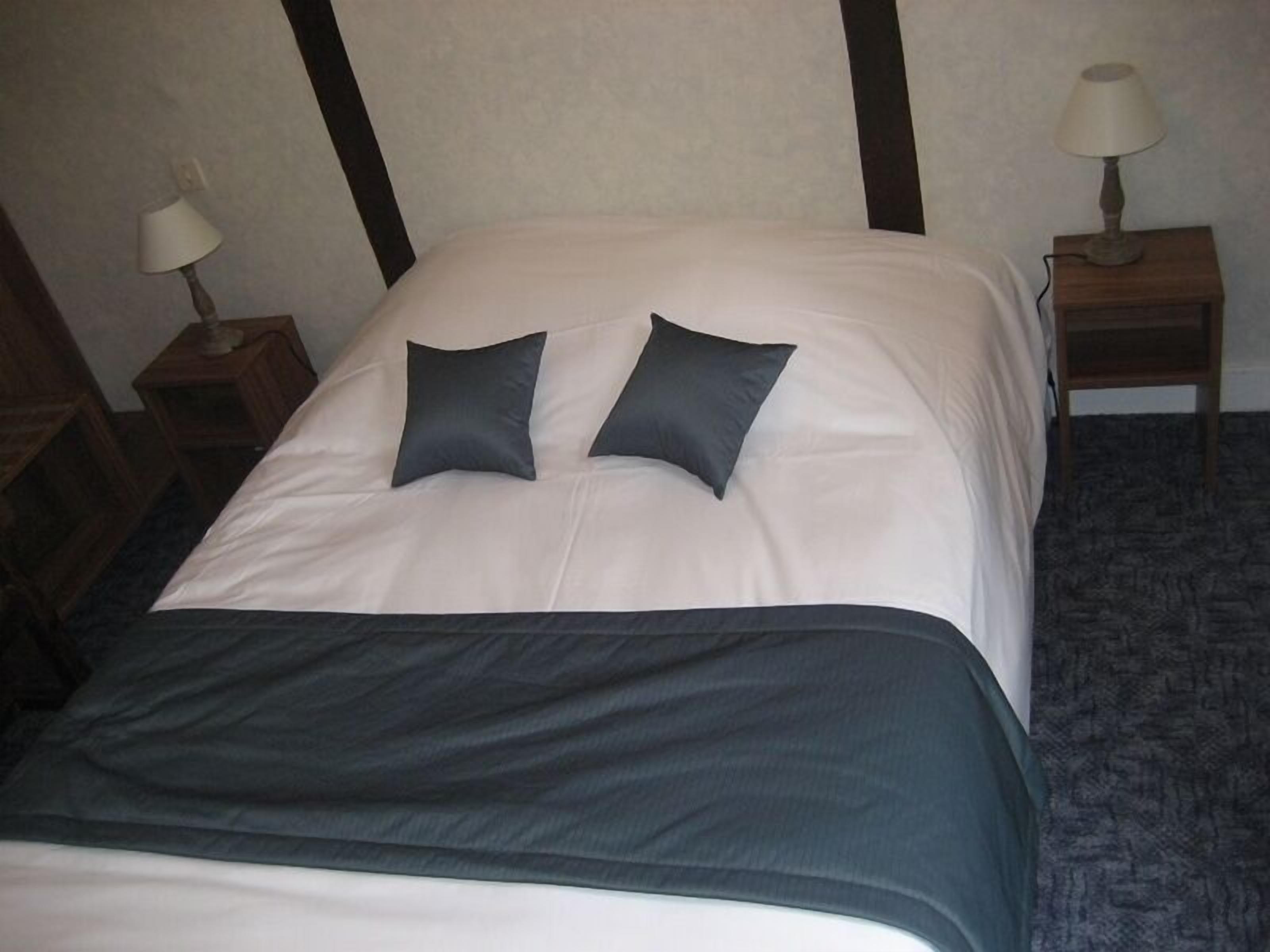 blackout curtains, soundproofing, rollaway beds, free wifi