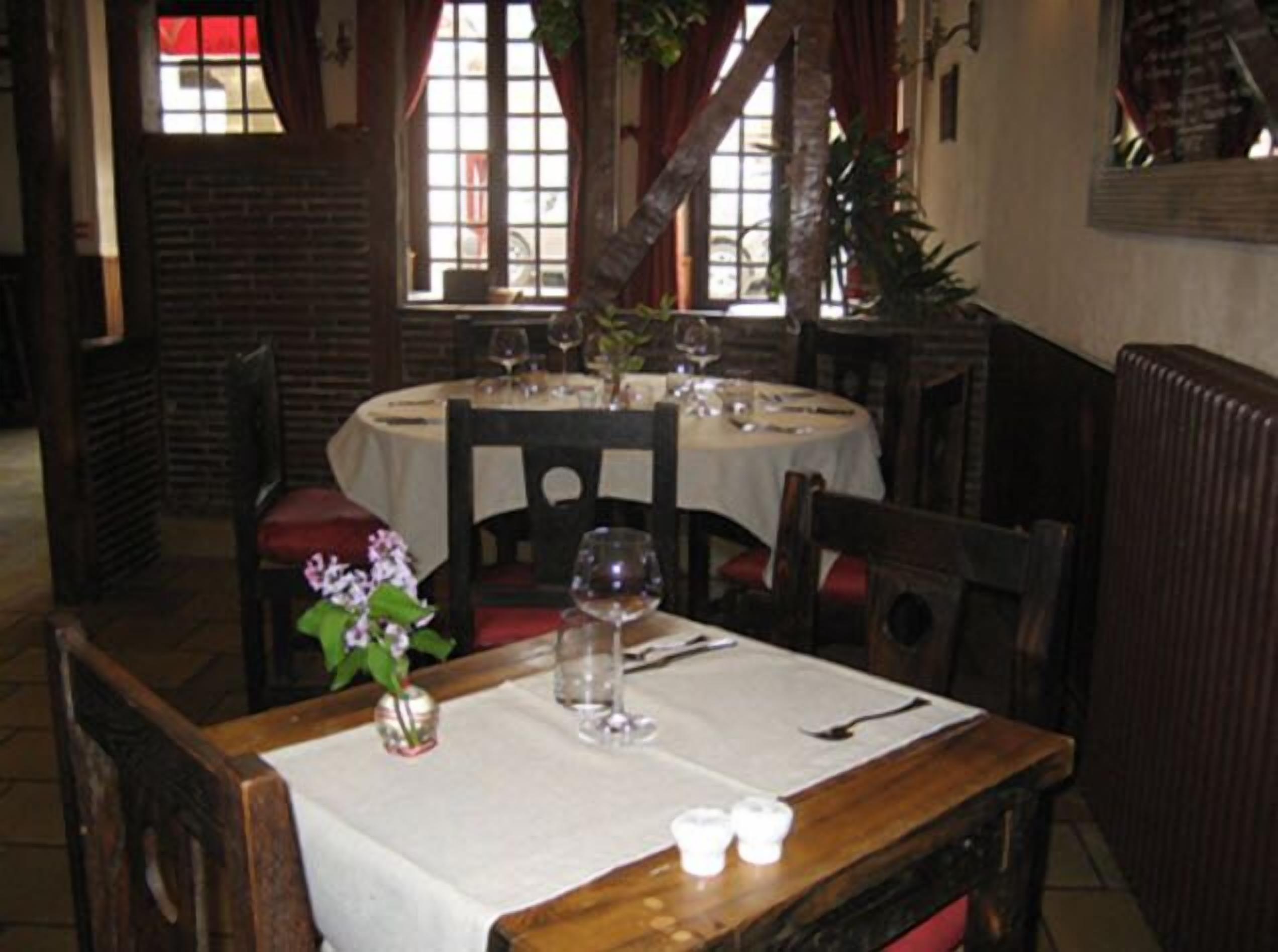 Serveert lunch en diner