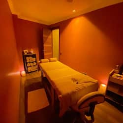 Massage in accommodation