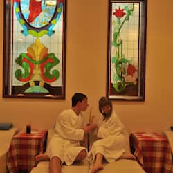 Couples treatment room(s), sauna, hot tub, hot springs/mineral springs