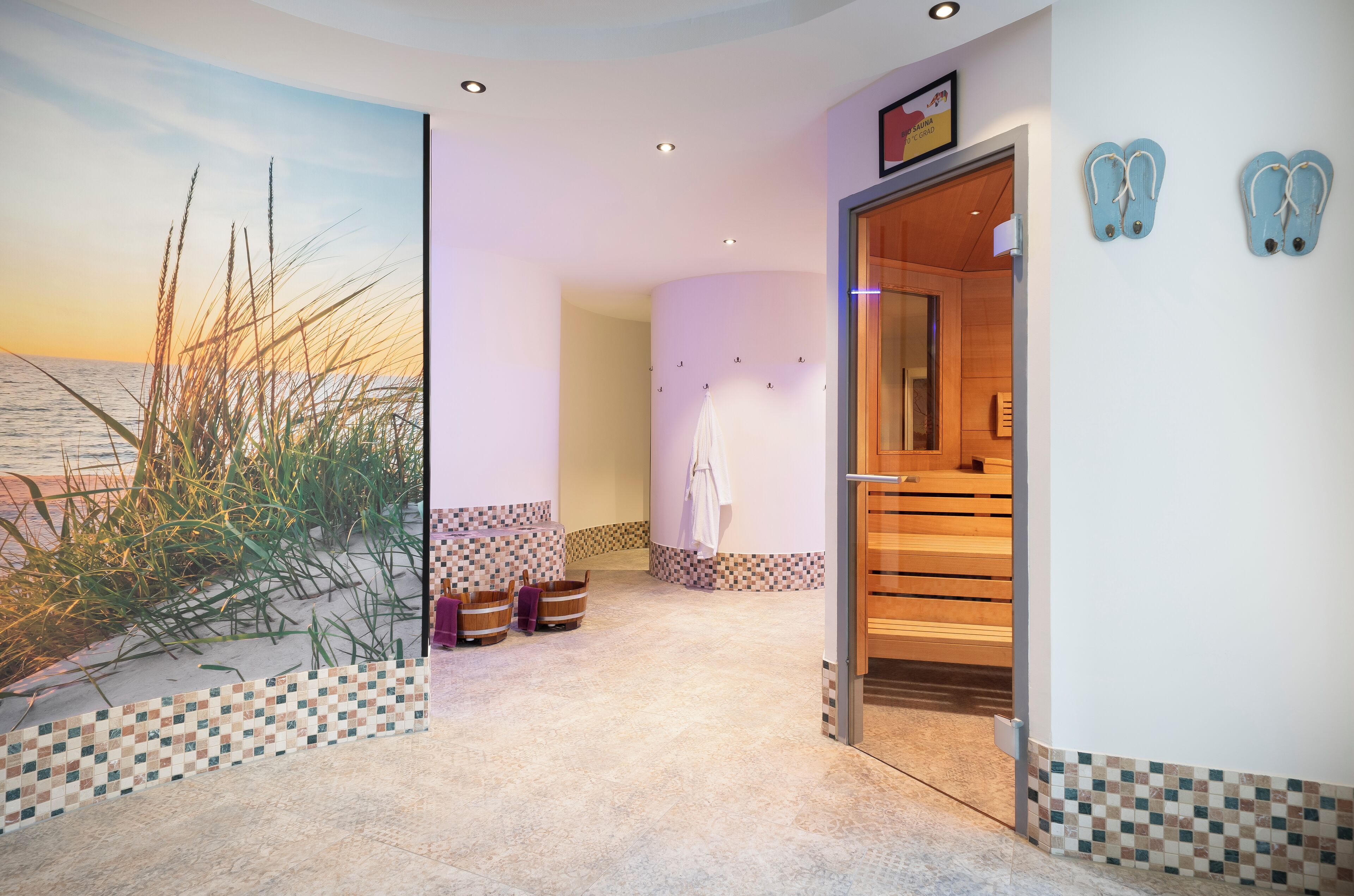Sauna, steam room, body treatments, aromatherapy, hot stone massages