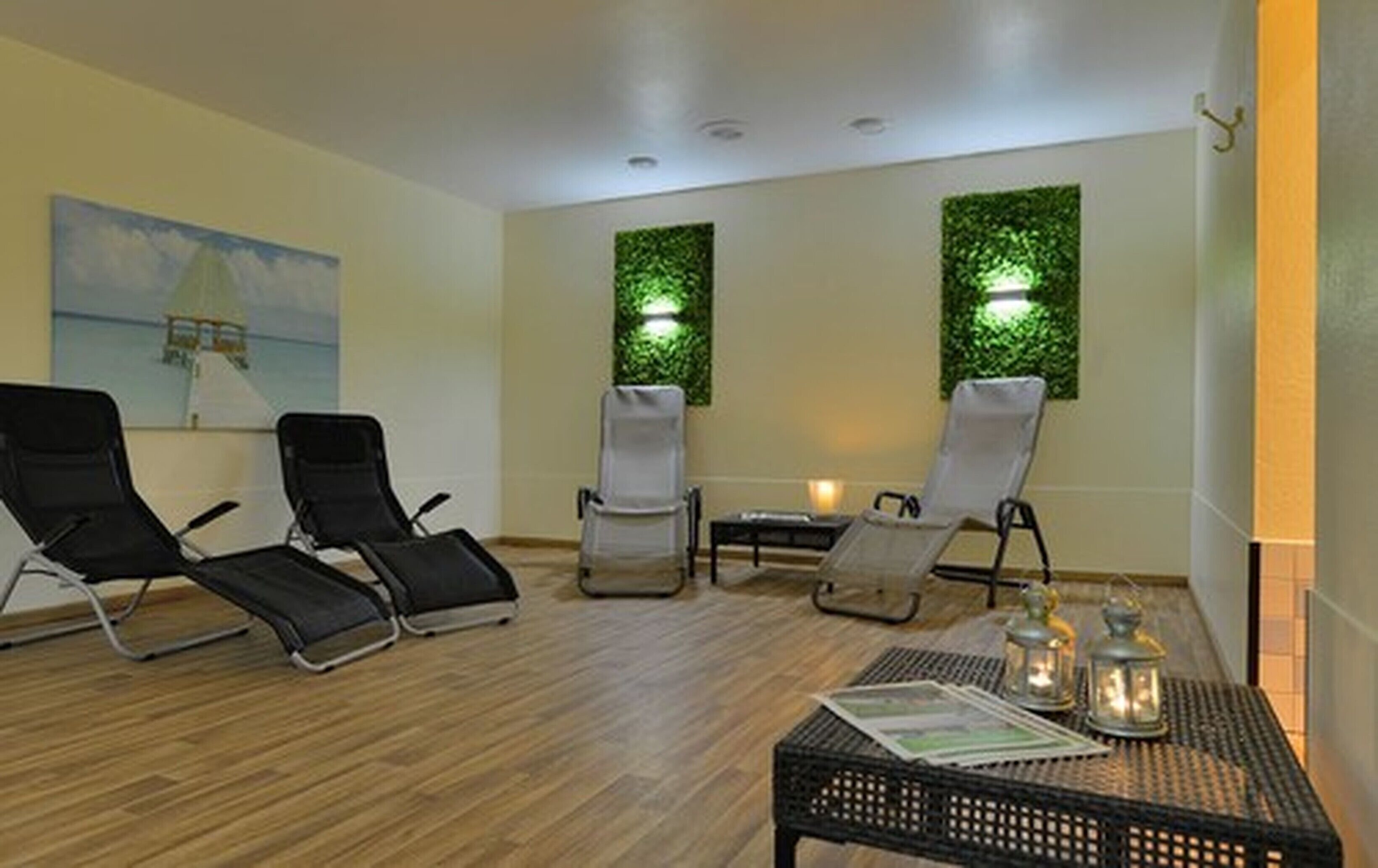 sauna, steam room, body treatments, aromatherapy, hot stone massages