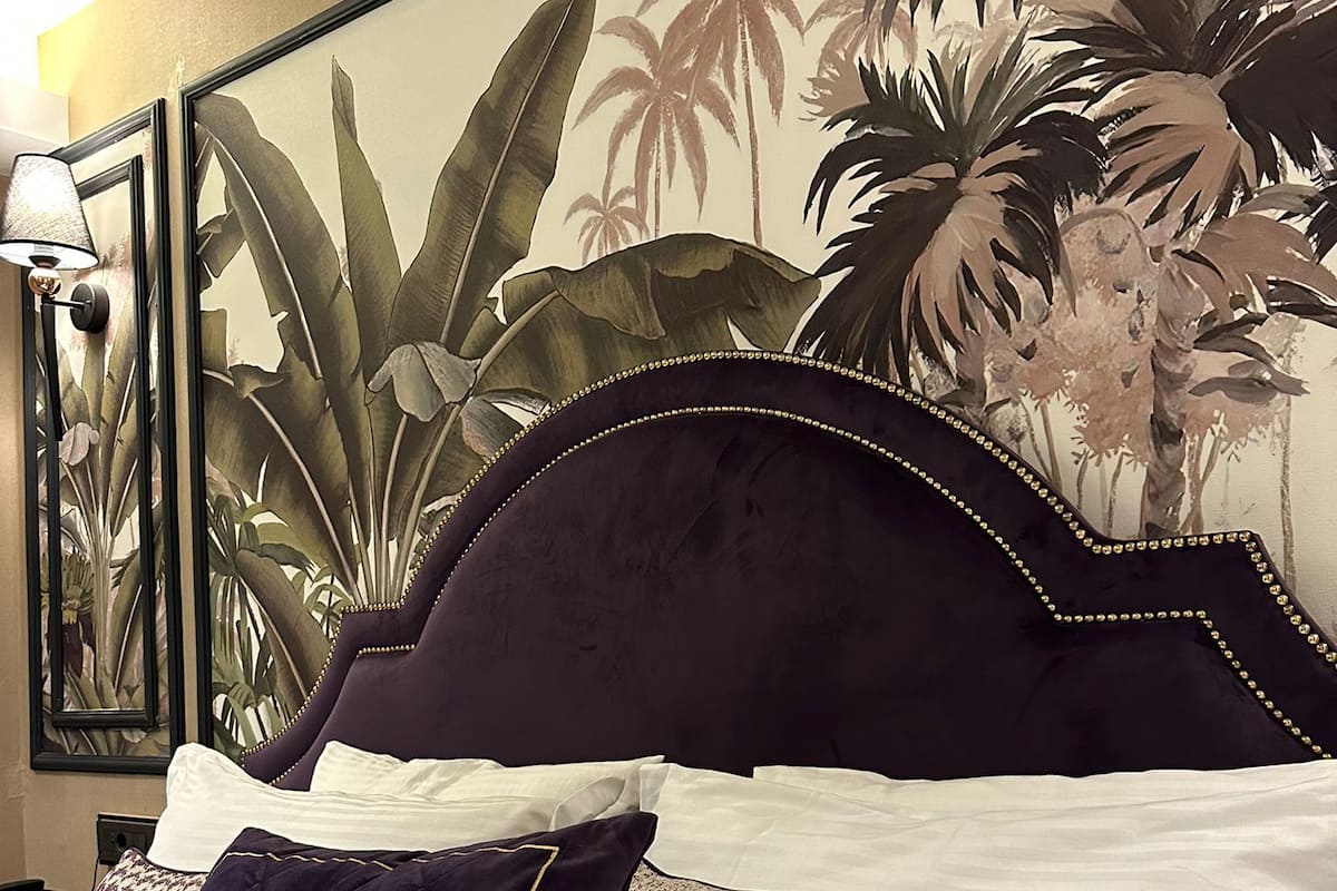 Minibar, in-room safe, soundproofing, rollaway beds