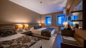 Minibar, in-room safe, soundproofing, free WiFi