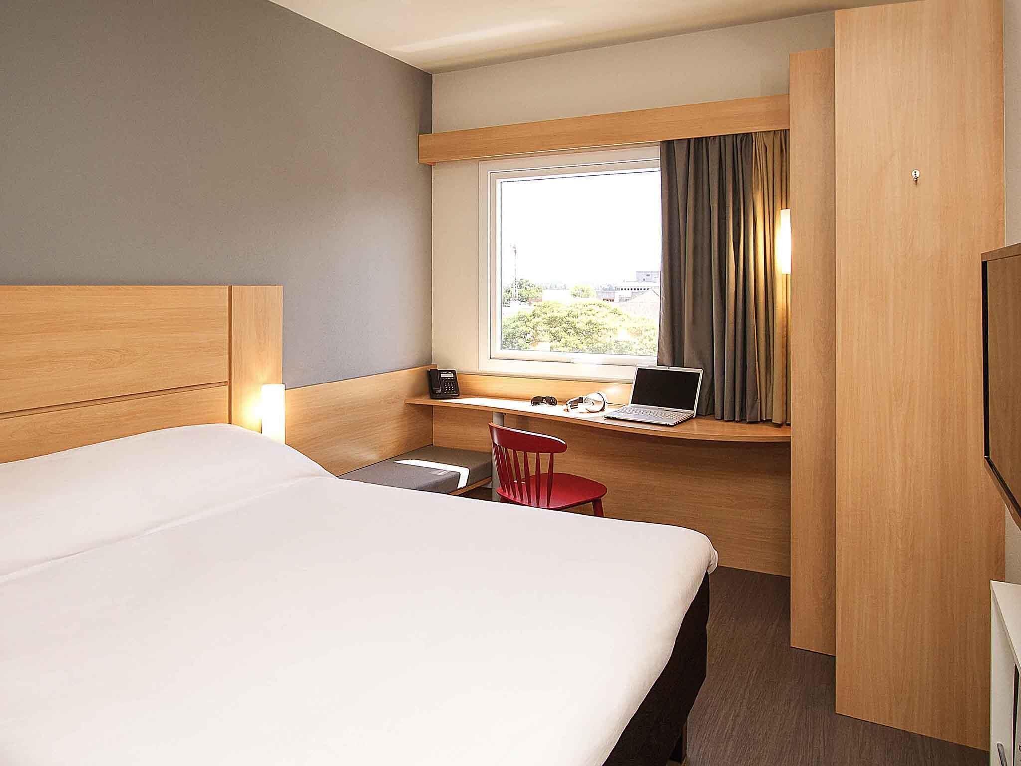 Minibar, desk, blackout curtains, soundproofing