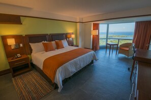 Chambre supérieure, vue sur la lagune | Literie de qualité, couette en duvet, lit avec matelas Select Comfort