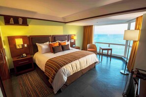 Premium bedding, down duvets, Select Comfort beds, minibar - Wyndham Isla Margarita Concorde  (Mariño)