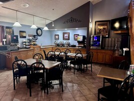 Free daily buffet breakfast