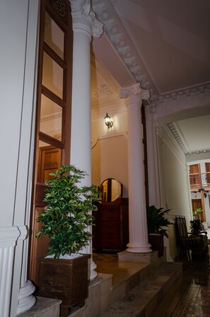 Entrada interior