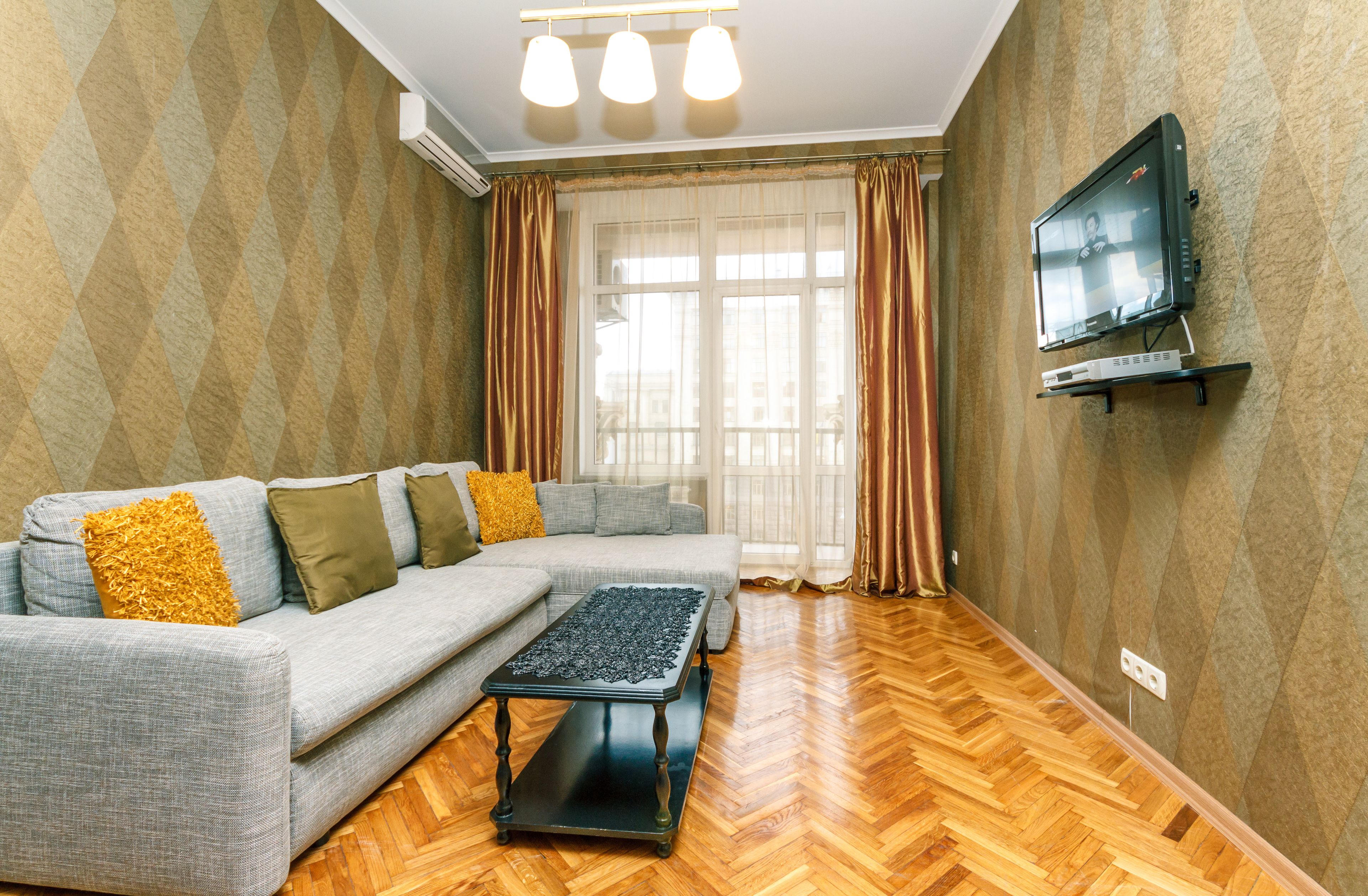 Superior Apartment, 1 Bedroom (21 Kreshatyk street) | Living area | Flat-screen TV