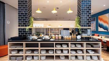 Free daily buffet breakfast