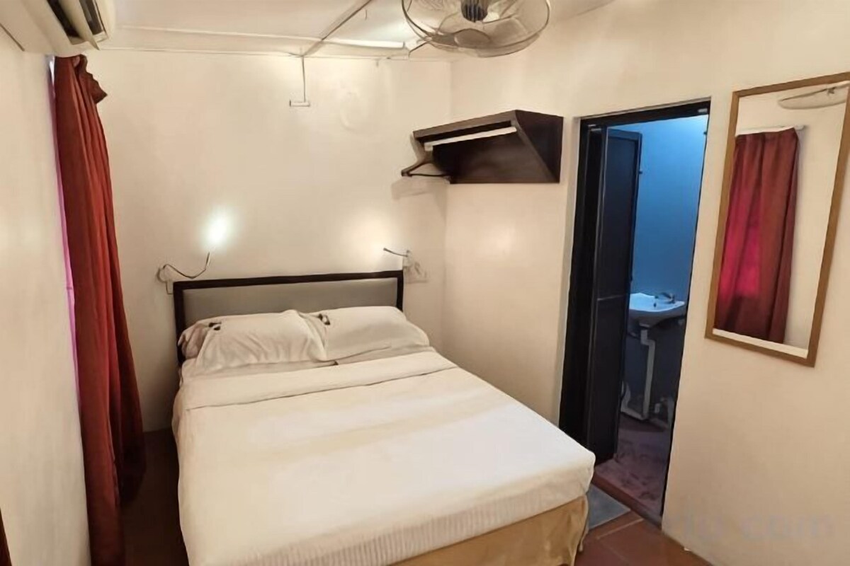 Down comforters, in-room safe, iron/ironing board (on request)