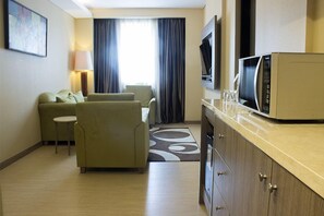 Exclusive-Doppelzimmer | Minibar, Zimmersafe, Bügeleisen/Bügelbrett, kostenlose Babybetten