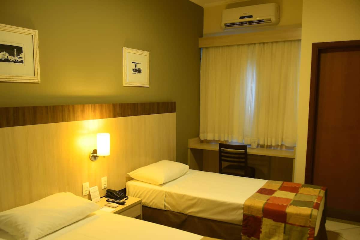 Standard Room, 2 Single Beds