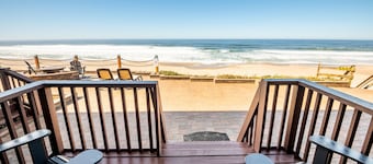 Sailor Jack's Oceanfront Inn