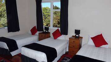 Talo, 3 makuuhuonetta | Pimennysverhot, silitysrauta/-lauta, ilmaiset vauvansängyt