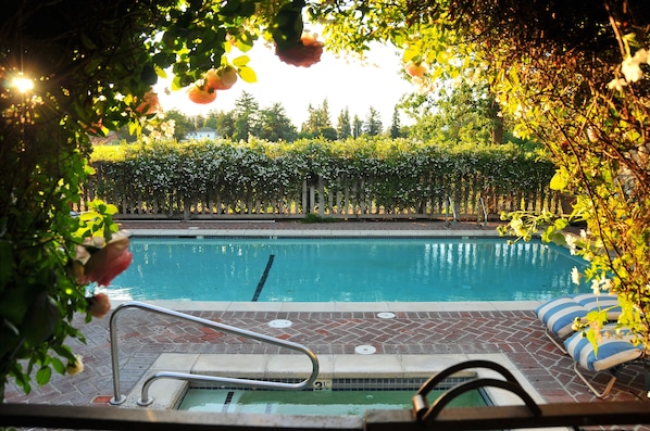 Piscine extérieure
