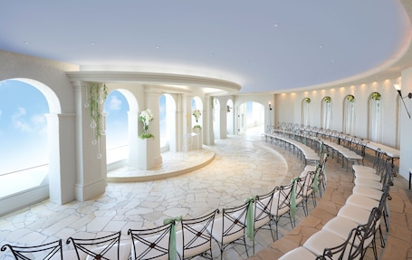 Banquet hall. Okura Act City Hotel Hamamatsu