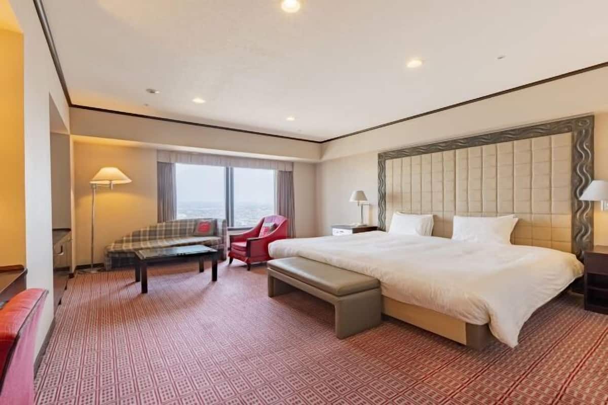 Zimmersafe, Schreibtisch, schallisolierte Zimmer, Bügeleisen/Bügelbrett