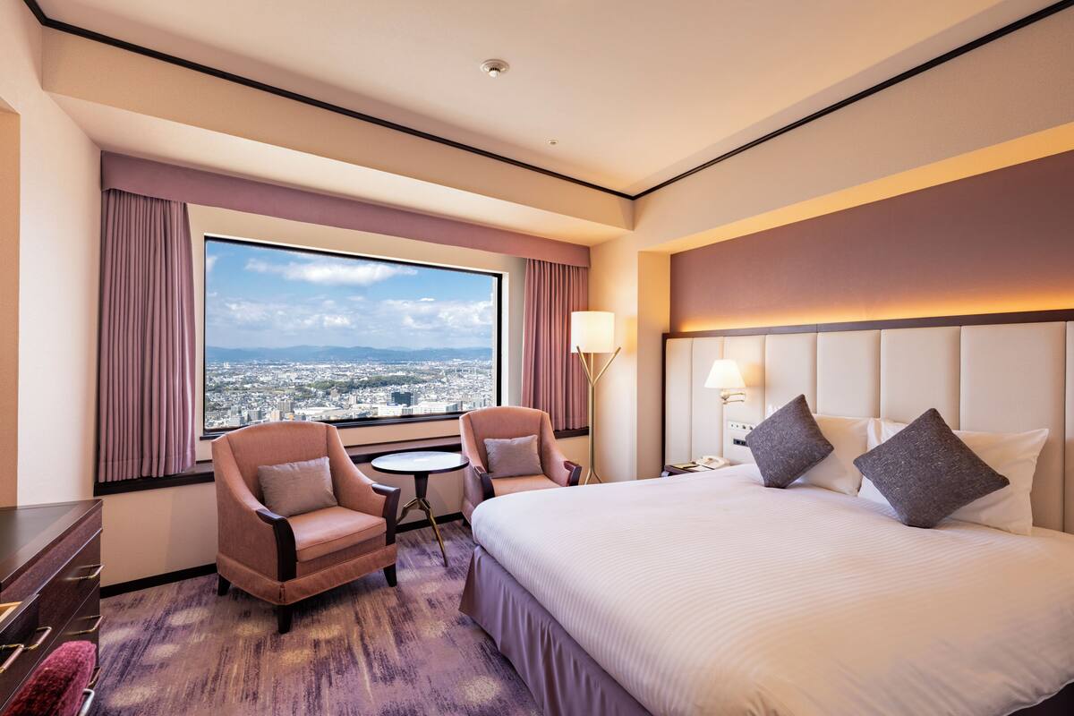 In-room safe, desk, soundproofing, iron/ironing board (on request)
