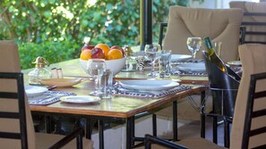 Outdoor dining
