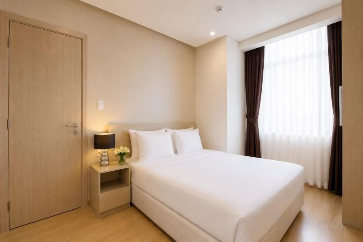Minibar, in-room safe, desk, blackout drapes