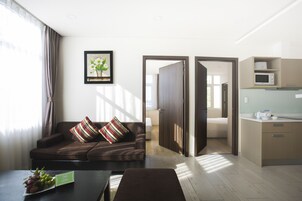 行政公寓, 2 间卧室 | 迷你吧、客房内保险箱、办公桌、遮光窗帘